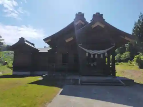 居多神社の本殿