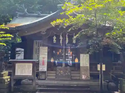 稲荷鬼王神社の本殿・本堂
