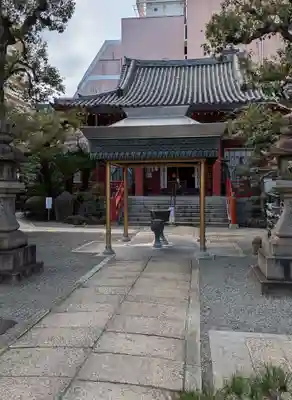 藤次寺の庭園