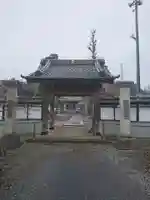 智音寺の山門・神門