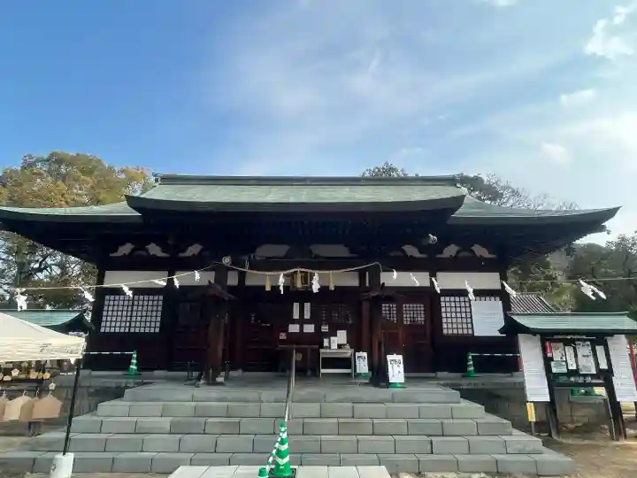 饒津神社の{uncategorized: "未分類", other: "その他", undefined: "問題あり", building: "その他建物", grave: "お墓", sacred_gate: "鳥居", guardian: "狛犬", statue: "像", buddha: "仏像", history: "歴史", nature: "自然", garden: "庭園", animal: "動物", pagoda: "塔", temizu: "手水舎", mountain_gate: "山門・神門", sanctuary: "本殿・本堂", subordinate: "末社・摂社", art: "芸術", scenery: "景色", jizo: "地蔵", ema: "絵馬", goshuin: "御朱印", omikuji: "おみくじ", items: "授与品その他", amulet: "お守り", goshuincho: "御朱印帳", eats: "食事", festival: "お祭り", votive_dance: "神楽", shichigosan: "七五三参", wedding: "結婚式", experience: "体験その他", initially: "初詣", around: "周辺", anti_infection: "感染症対策"}