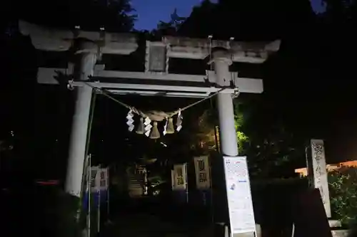 滑川神社 - 仕事と子どもの守り神の鳥居