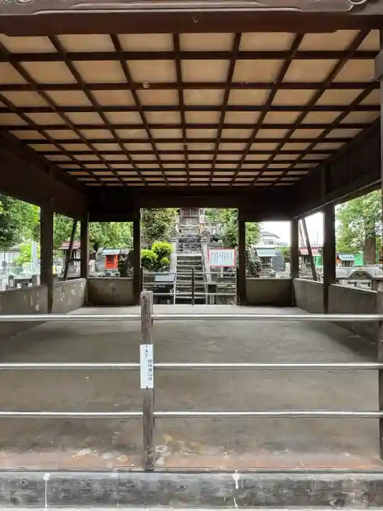 間黒神社(幸心)の{uncategorized: "未分類", other: "その他", undefined: "問題あり", building: "その他建物", grave: "お墓", sacred_gate: "鳥居", guardian: "狛犬", statue: "像", buddha: "仏像", history: "歴史", nature: "自然", garden: "庭園", animal: "動物", pagoda: "塔", temizu: "手水舎", mountain_gate: "山門・神門", sanctuary: "本殿・本堂", subordinate: "末社・摂社", art: "芸術", scenery: "景色", jizo: "地蔵", ema: "絵馬", goshuin: "御朱印", omikuji: "おみくじ", items: "授与品その他", amulet: "お守り", goshuincho: "御朱印帳", eats: "食事", festival: "お祭り", votive_dance: "神楽", shichigosan: "七五三参", wedding: "結婚式", experience: "体験その他", initially: "初詣", around: "周辺", anti_infection: "感染症対策"}