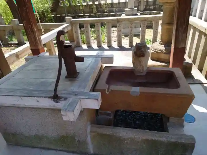 浅澤社(住吉大社境外末社)の手水舎