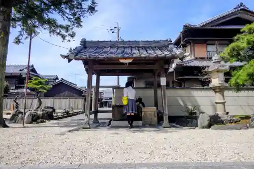 久居八幡宮（野邊野神社）の手水舎