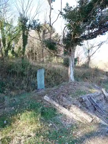淡洲神社（勝田）の{uncategorized: "未分類", other: "その他", undefined: "問題あり", building: "その他建物", grave: "お墓", sacred_gate: "鳥居", guardian: "狛犬", statue: "像", buddha: "仏像", history: "歴史", nature: "自然", garden: "庭園", animal: "動物", pagoda: "塔", temizu: "手水舎", mountain_gate: "山門・神門", sanctuary: "本殿・本堂", subordinate: "末社・摂社", art: "芸術", scenery: "景色", jizo: "地蔵", ema: "絵馬", goshuin: "御朱印", omikuji: "おみくじ", items: "授与品その他", amulet: "お守り", goshuincho: "御朱印帳", eats: "食事", festival: "お祭り", votive_dance: "神楽", shichigosan: "七五三参", wedding: "結婚式", experience: "体験その他", initially: "初詣", around: "周辺", anti_infection: "感染症対策"}