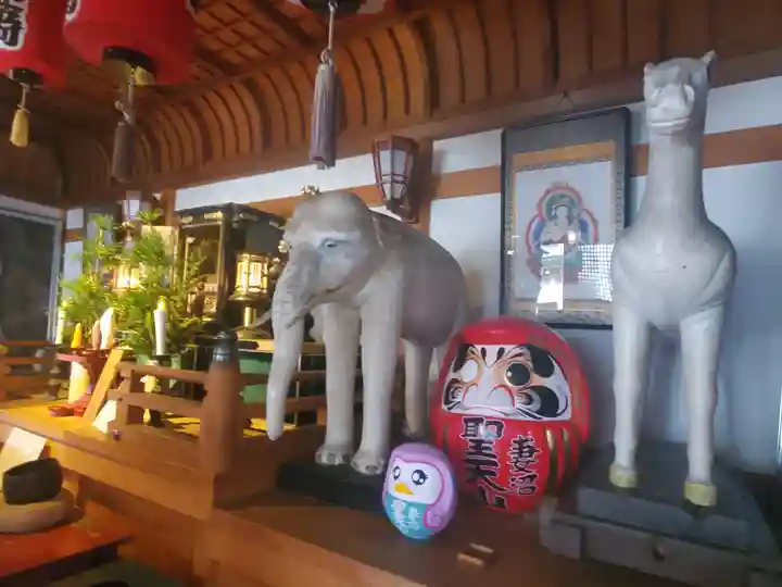 妻沼聖天山歓喜院の狛犬