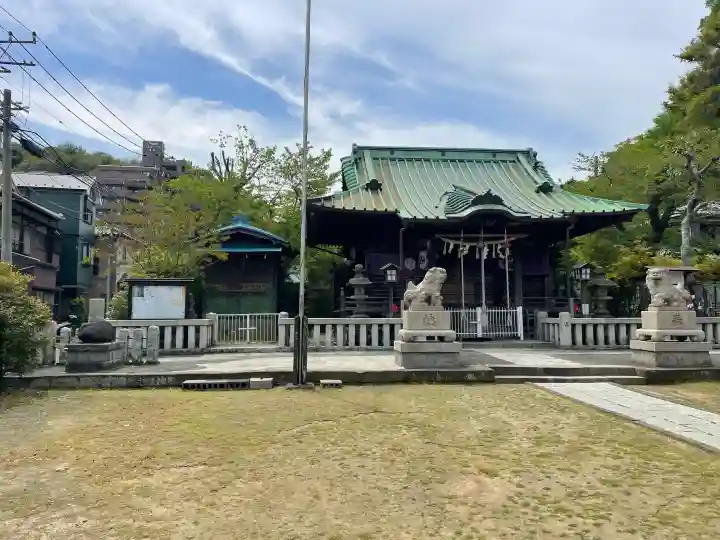 鹿島神社の{uncategorized: "未分類", other: "その他", undefined: "問題あり", building: "その他建物", grave: "お墓", sacred_gate: "鳥居", guardian: "狛犬", statue: "像", buddha: "仏像", history: "歴史", nature: "自然", garden: "庭園", animal: "動物", pagoda: "塔", temizu: "手水舎", mountain_gate: "山門・神門", sanctuary: "本殿・本堂", subordinate: "末社・摂社", art: "芸術", scenery: "景色", jizo: "地蔵", ema: "絵馬", goshuin: "御朱印", omikuji: "おみくじ", items: "授与品その他", amulet: "お守り", goshuincho: "御朱印帳", eats: "食事", festival: "お祭り", votive_dance: "神楽", shichigosan: "七五三参", wedding: "結婚式", experience: "体験その他", initially: "初詣", around: "周辺", anti_infection: "感染症対策"}