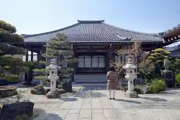 道住寺の本殿・本堂