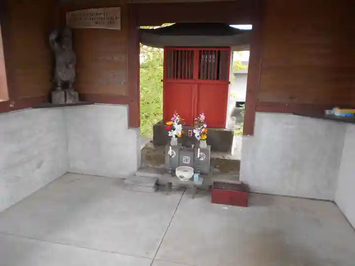 沖塘延命地蔵菩薩堂の本殿・本堂