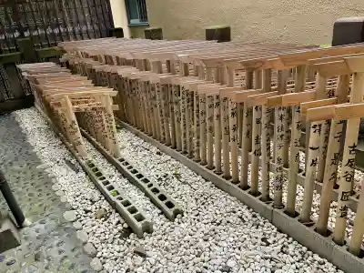 被官稲荷神社(東京都)