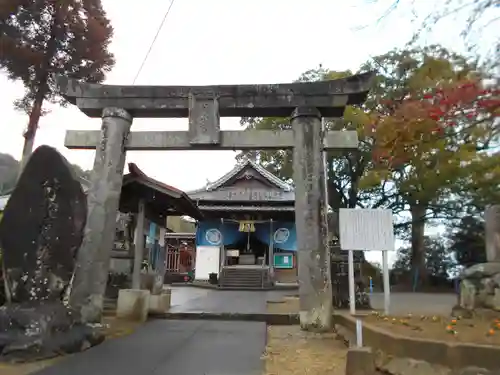 高橋西神社の鳥居