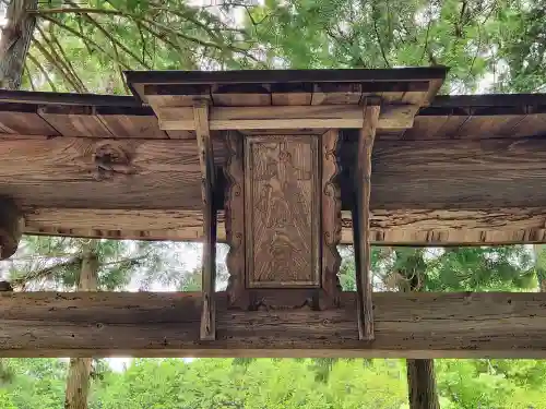 八幡神社の鳥居