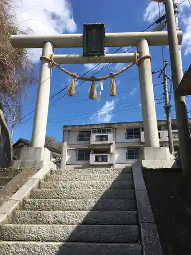 佐波波地祇神社の鳥居