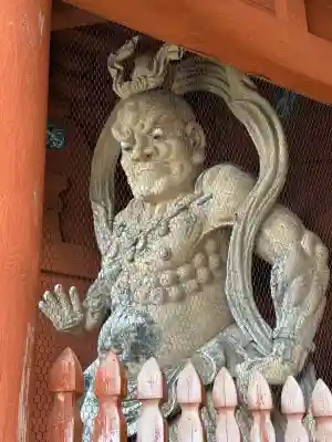 高野山金剛峯寺奥の院の{uncategorized: "未分類", other: "その他", undefined: "問題あり", building: "その他建物", grave: "お墓", sacred_gate: "鳥居", guardian: "狛犬", statue: "像", buddha: "仏像", history: "歴史", nature: "自然", garden: "庭園", animal: "動物", pagoda: "塔", temizu: "手水舎", mountain_gate: "山門・神門", sanctuary: "本殿・本堂", subordinate: "末社・摂社", art: "芸術", scenery: "景色", jizo: "地蔵", ema: "絵馬", goshuin: "御朱印", omikuji: "おみくじ", items: "授与品その他", amulet: "お守り", goshuincho: "御朱印帳", eats: "食事", festival: "お祭り", votive_dance: "神楽", shichigosan: "七五三参", wedding: "結婚式", experience: "体験その他", initially: "初詣", around: "周辺", anti_infection: "感染症対策"}