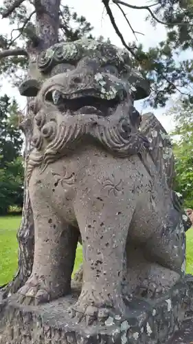 雨龍神社の狛犬