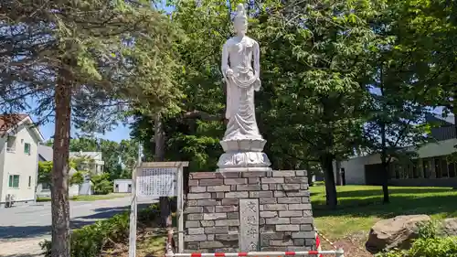 東川神社の周辺