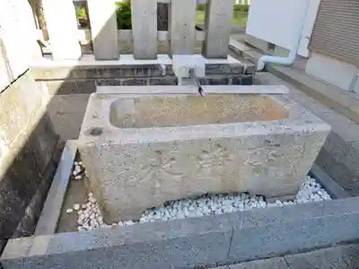 伏見稲荷大社 御旅所の手水舎