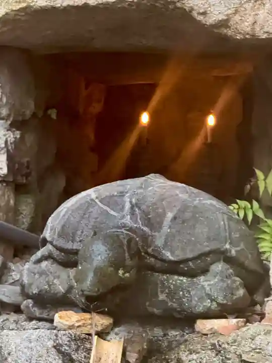 亀の水不動尊・梅香庵(木食寺)跡(京都府)