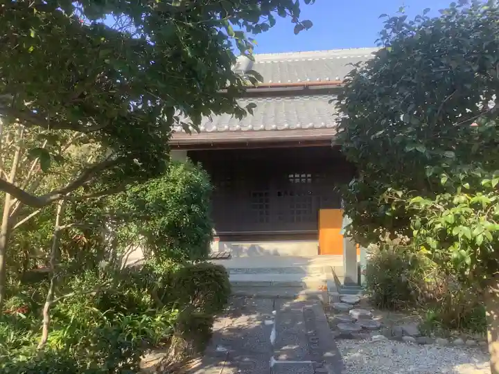 喜見寺の本殿・本堂