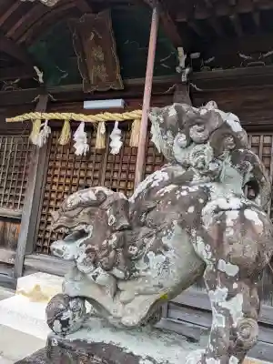 八幡社（西條八幡社）の{uncategorized: "未分類", other: "その他", undefined: "問題あり", building: "その他建物", grave: "お墓", sacred_gate: "鳥居", guardian: "狛犬", statue: "像", buddha: "仏像", history: "歴史", nature: "自然", garden: "庭園", animal: "動物", pagoda: "塔", temizu: "手水舎", mountain_gate: "山門・神門", sanctuary: "本殿・本堂", subordinate: "末社・摂社", art: "芸術", scenery: "景色", jizo: "地蔵", ema: "絵馬", goshuin: "御朱印", omikuji: "おみくじ", items: "授与品その他", amulet: "お守り", goshuincho: "御朱印帳", eats: "食事", festival: "お祭り", votive_dance: "神楽", shichigosan: "七五三参", wedding: "結婚式", experience: "体験その他", initially: "初詣", around: "周辺", anti_infection: "感染症対策"}