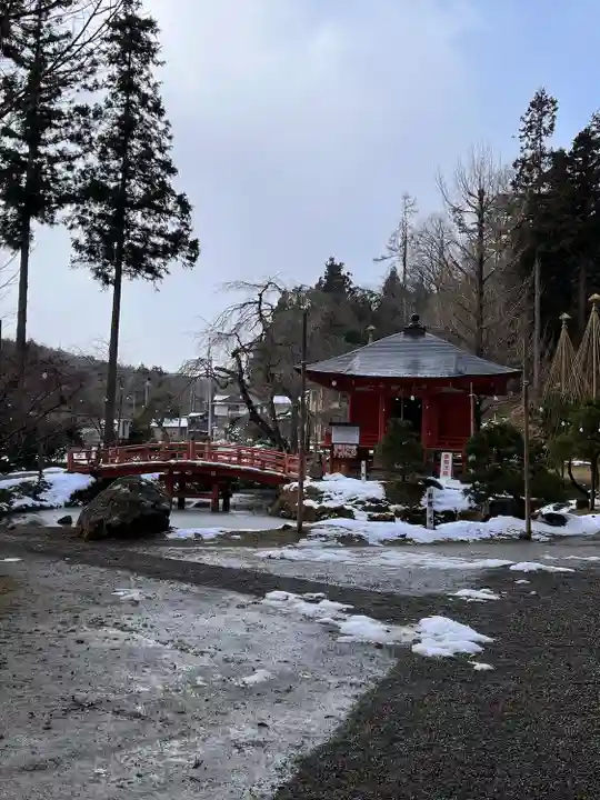達谷西光寺(岩手県)