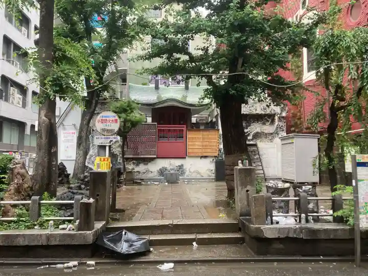 歌舞伎町弁財天(東京都)