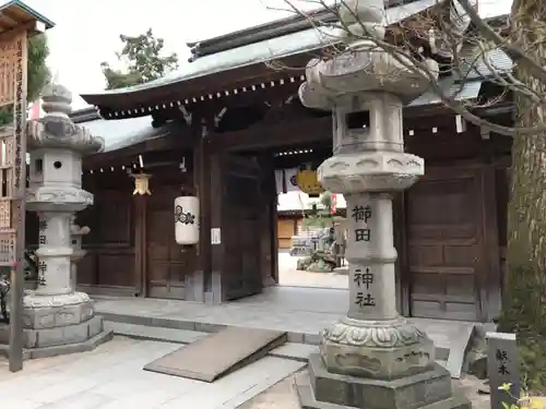 櫛田神社の山門・神門