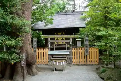 伊勢山皇大神宮の末社・摂社