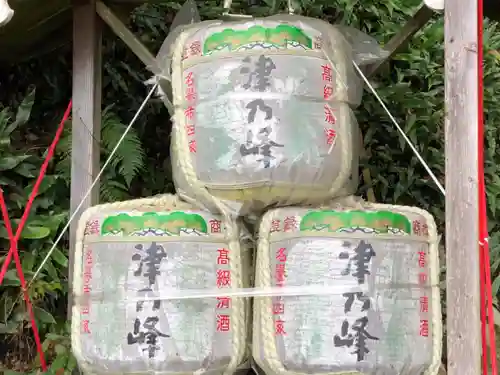 津峯神社の建物その他