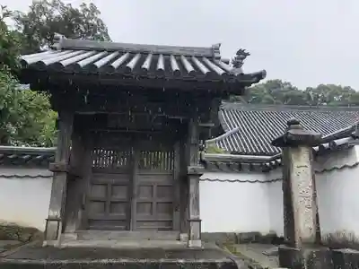 光明禅寺の山門・神門