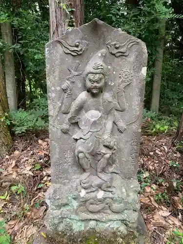 久留里神社の仏像