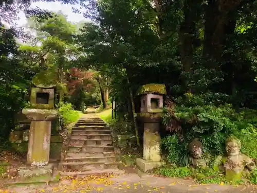 鬼丸神社のその他建物