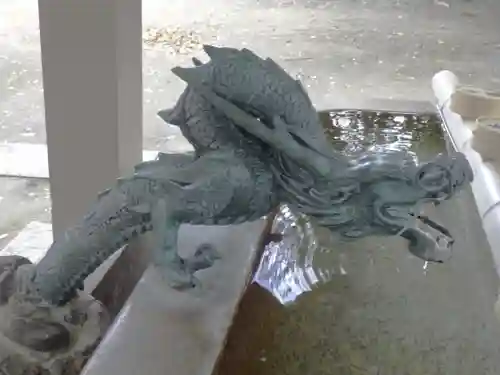 素盞烏尊神社の手水舎