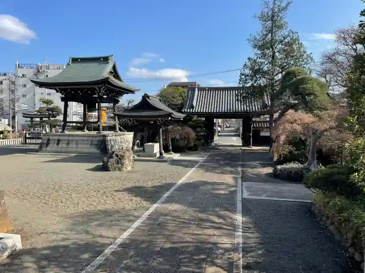 青柳寺の{uncategorized: "未分類", other: "その他", undefined: "問題あり", building: "その他建物", grave: "お墓", sacred_gate: "鳥居", guardian: "狛犬", statue: "像", buddha: "仏像", history: "歴史", nature: "自然", garden: "庭園", animal: "動物", pagoda: "塔", temizu: "手水舎", mountain_gate: "山門・神門", sanctuary: "本殿・本堂", subordinate: "末社・摂社", art: "芸術", scenery: "景色", jizo: "地蔵", ema: "絵馬", goshuin: "御朱印", omikuji: "おみくじ", items: "授与品その他", amulet: "お守り", goshuincho: "御朱印帳", eats: "食事", festival: "お祭り", votive_dance: "神楽", shichigosan: "七五三参", wedding: "結婚式", experience: "体験その他", initially: "初詣", around: "周辺", anti_infection: "感染症対策"}