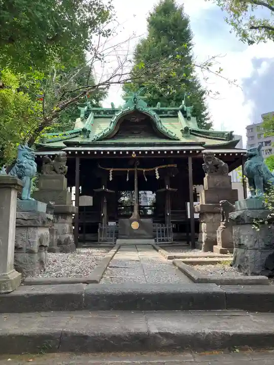 寄木神社の本殿・本堂