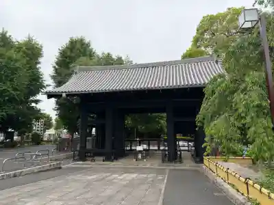輪王寺両大師堂(寛永寺輪王殿)の{uncategorized: "未分類", other: "その他", undefined: "問題あり", building: "その他建物", grave: "お墓", sacred_gate: "鳥居", guardian: "狛犬", statue: "像", buddha: "仏像", history: "歴史", nature: "自然", garden: "庭園", animal: "動物", pagoda: "塔", temizu: "手水舎", mountain_gate: "山門・神門", sanctuary: "本殿・本堂", subordinate: "末社・摂社", art: "芸術", scenery: "景色", jizo: "地蔵", ema: "絵馬", goshuin: "御朱印", omikuji: "おみくじ", items: "授与品その他", amulet: "お守り", goshuincho: "御朱印帳", eats: "食事", festival: "お祭り", votive_dance: "神楽", shichigosan: "七五三参", wedding: "結婚式", experience: "体験その他", initially: "初詣", around: "周辺", anti_infection: "感染症対策"}