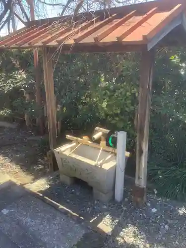 遣浄院（常楽寺塔頭）の手水舎