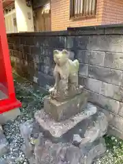 一本杉稲荷神社の狛犬