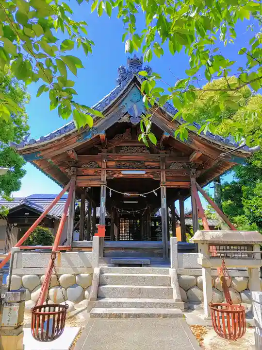 神明社(西田中)の本殿・本堂
