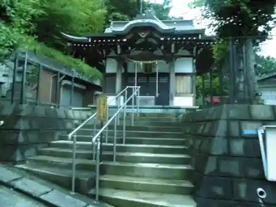 八幡神社の本殿・本堂