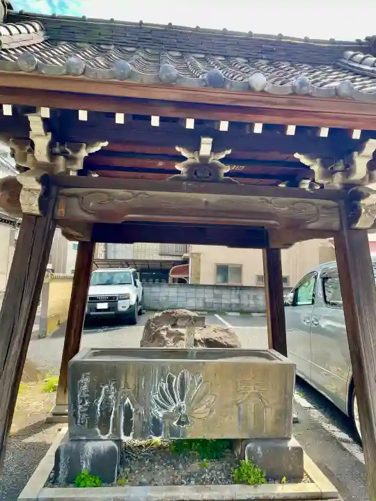 大雄山最乗寺東京別院の{uncategorized: "未分類", other: "その他", undefined: "問題あり", building: "その他建物", grave: "お墓", sacred_gate: "鳥居", guardian: "狛犬", statue: "像", buddha: "仏像", history: "歴史", nature: "自然", garden: "庭園", animal: "動物", pagoda: "塔", temizu: "手水舎", mountain_gate: "山門・神門", sanctuary: "本殿・本堂", subordinate: "末社・摂社", art: "芸術", scenery: "景色", jizo: "地蔵", ema: "絵馬", goshuin: "御朱印", omikuji: "おみくじ", items: "授与品その他", amulet: "お守り", goshuincho: "御朱印帳", eats: "食事", festival: "お祭り", votive_dance: "神楽", shichigosan: "七五三参", wedding: "結婚式", experience: "体験その他", initially: "初詣", around: "周辺", anti_infection: "感染症対策"}