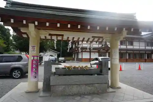 廣島護國神社の手水舎