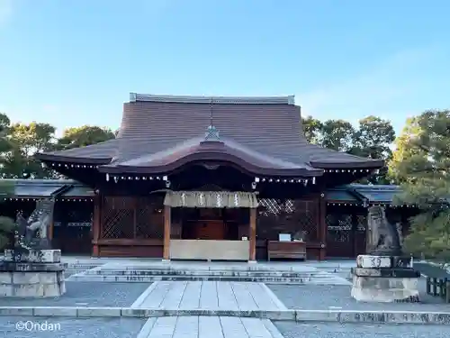 城南宮の本殿・本堂