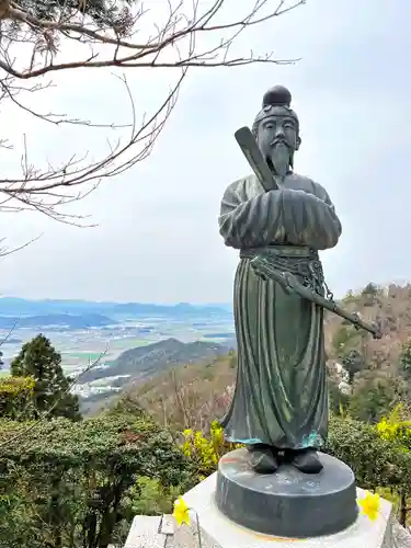 観音正寺の像