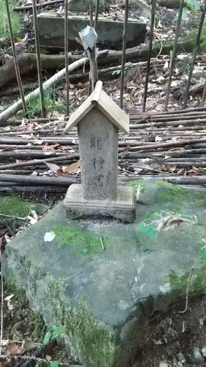 鹿嶋神社の末社・摂社
