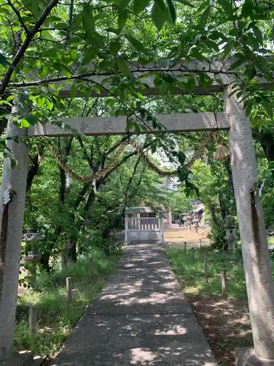 津嶋神社(萩原町西御堂)の鳥居