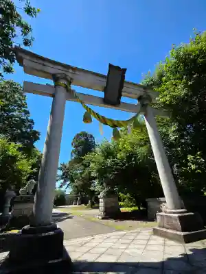 八心大市比古神社の{uncategorized: "未分類", other: "その他", undefined: "問題あり", building: "その他建物", grave: "お墓", sacred_gate: "鳥居", guardian: "狛犬", statue: "像", buddha: "仏像", history: "歴史", nature: "自然", garden: "庭園", animal: "動物", pagoda: "塔", temizu: "手水舎", mountain_gate: "山門・神門", sanctuary: "本殿・本堂", subordinate: "末社・摂社", art: "芸術", scenery: "景色", jizo: "地蔵", ema: "絵馬", goshuin: "御朱印", omikuji: "おみくじ", items: "授与品その他", amulet: "お守り", goshuincho: "御朱印帳", eats: "食事", festival: "お祭り", votive_dance: "神楽", shichigosan: "七五三参", wedding: "結婚式", experience: "体験その他", initially: "初詣", around: "周辺", anti_infection: "感染症対策"}