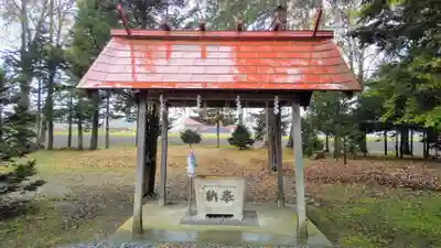 川西神社の手水舎