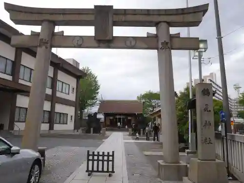 鶴見神社の鳥居